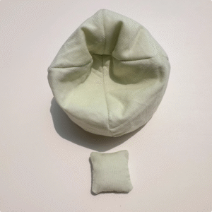 17CM LABUBU pendant doll sofa accessory for car use. Miniature miniature sofa for LABUBU doll, used as shooting prop.<span> - </span>Water green sofa set