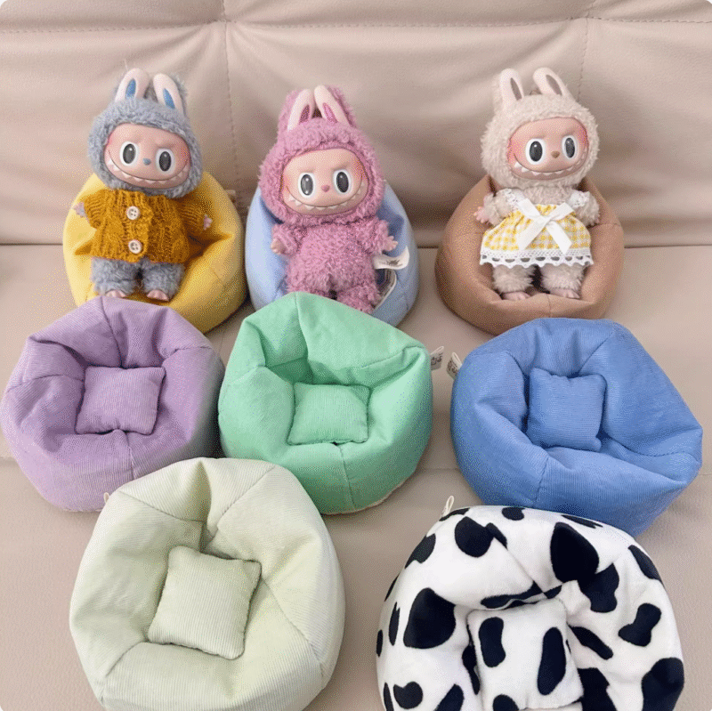 17CM LABUBU pendant doll sofa accessory for car use. Miniature miniature sofa for LABUBU doll, used as shooting prop. - Image 2